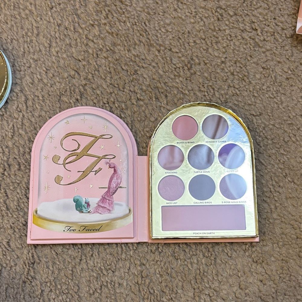 🌸NEW🌸 Too Faced Snow Globe Palette